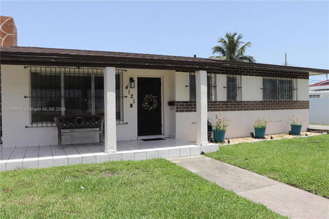 Real estate property located at 4121 99th Ave, Miami-dade, Fairlawn Estates, Miami, FL