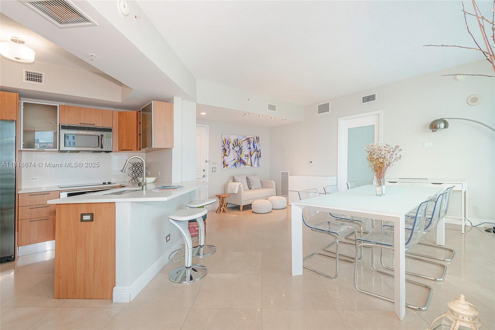 Real estate property located at 480 30th St #1505, Miami-dade, Platinum Condo, Miami, FL