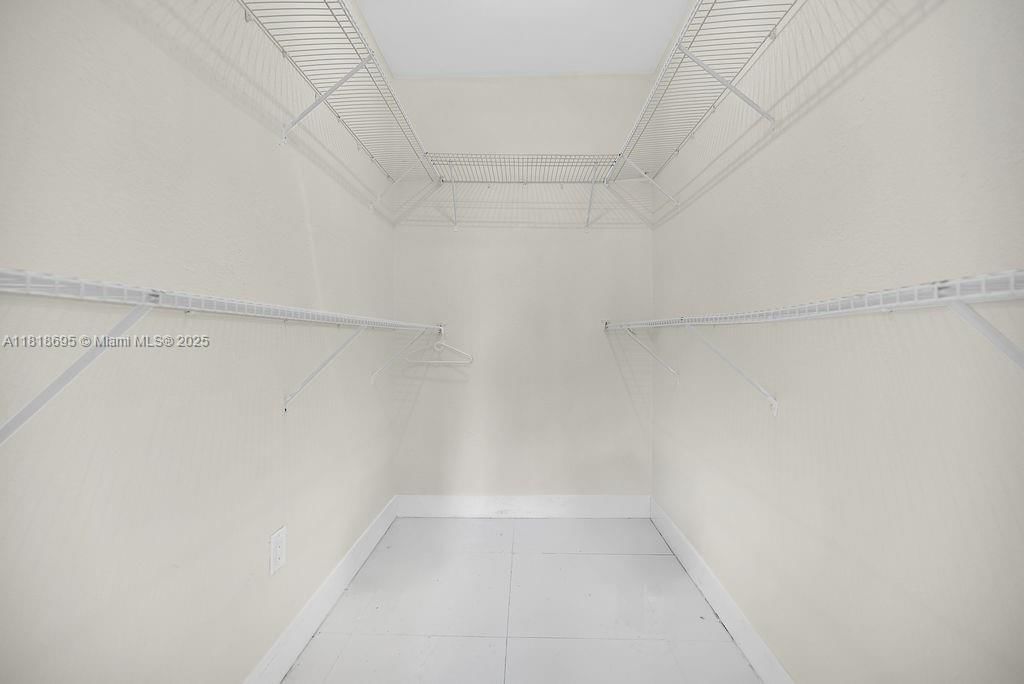 Real estate property located at 1968 186th St, Miami-dade, Fleetwood Gardens Sec 1, Miami Gardens, FL