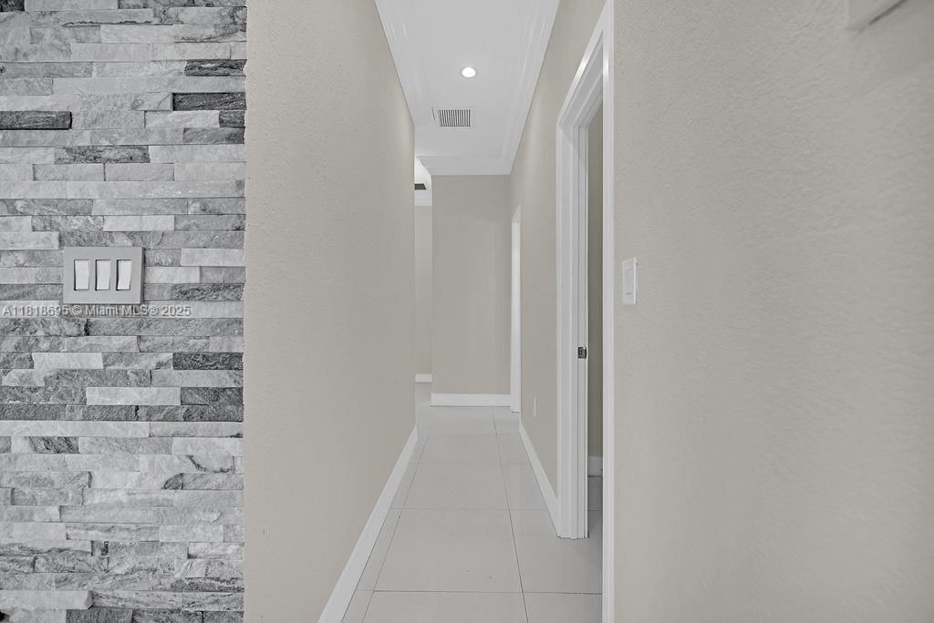 Real estate property located at 1968 186th St, Miami-dade, Fleetwood Gardens Sec 1, Miami Gardens, FL