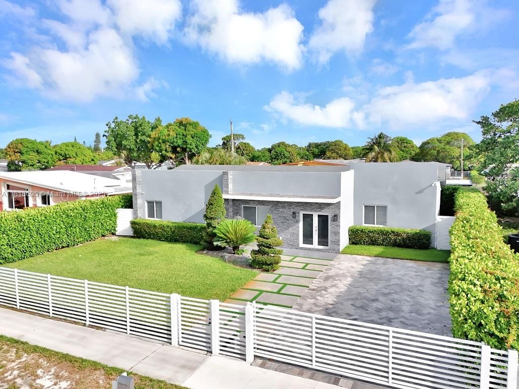 Real estate property located at 1968 186th St, Miami-dade, Fleetwood Gardens Sec 1, Miami Gardens, FL
