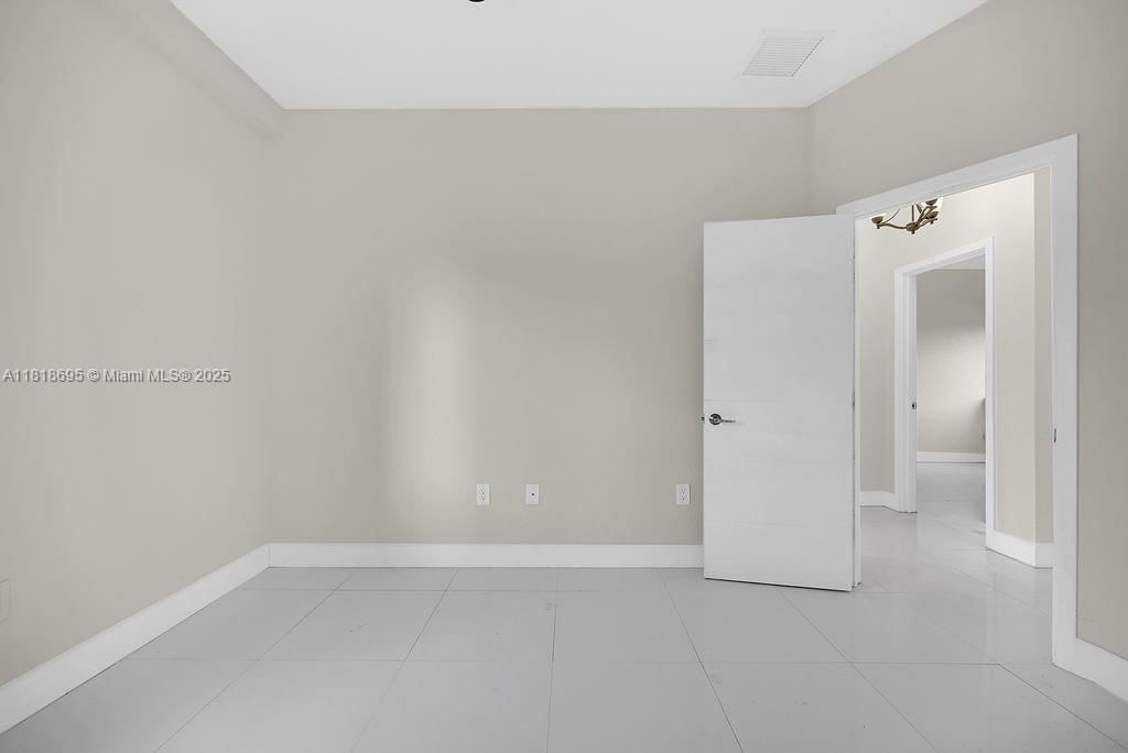 Real estate property located at 1968 186th St, Miami-dade, Fleetwood Gardens Sec 1, Miami Gardens, FL