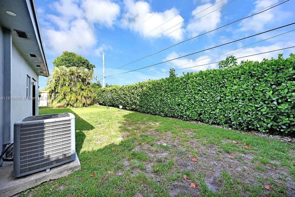 Real estate property located at 1968 186th St, Miami-dade, Fleetwood Gardens Sec 1, Miami Gardens, FL