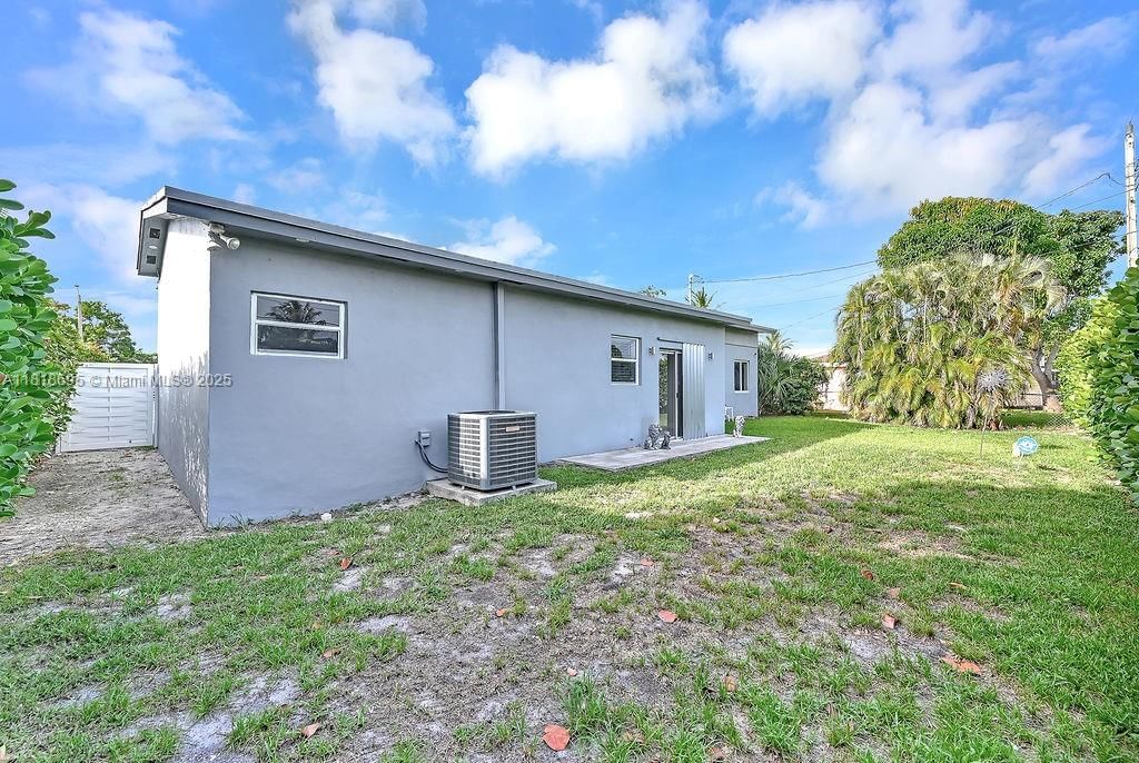 Real estate property located at 1968 186th St, Miami-dade, Fleetwood Gardens Sec 1, Miami Gardens, FL