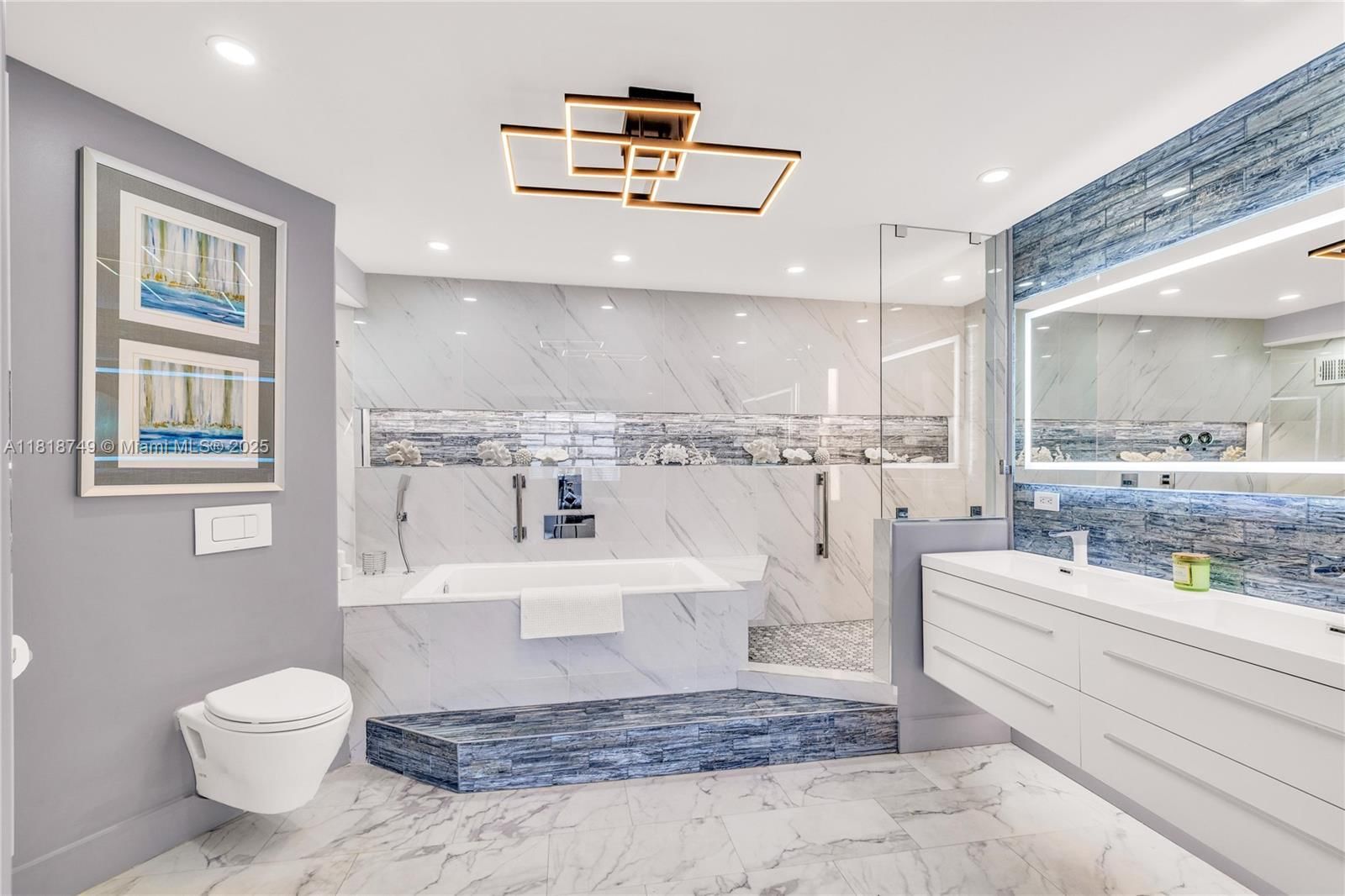 Real estate property located at 3015 Ocean Blvd #17A, Broward, Berkley South Condo, Fort Lauderdale, FL
