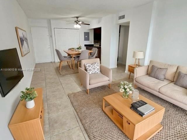 Real estate property located at 816 87th Ave #406, Miami-dade, Pinebark Condo No 1, Miami, FL