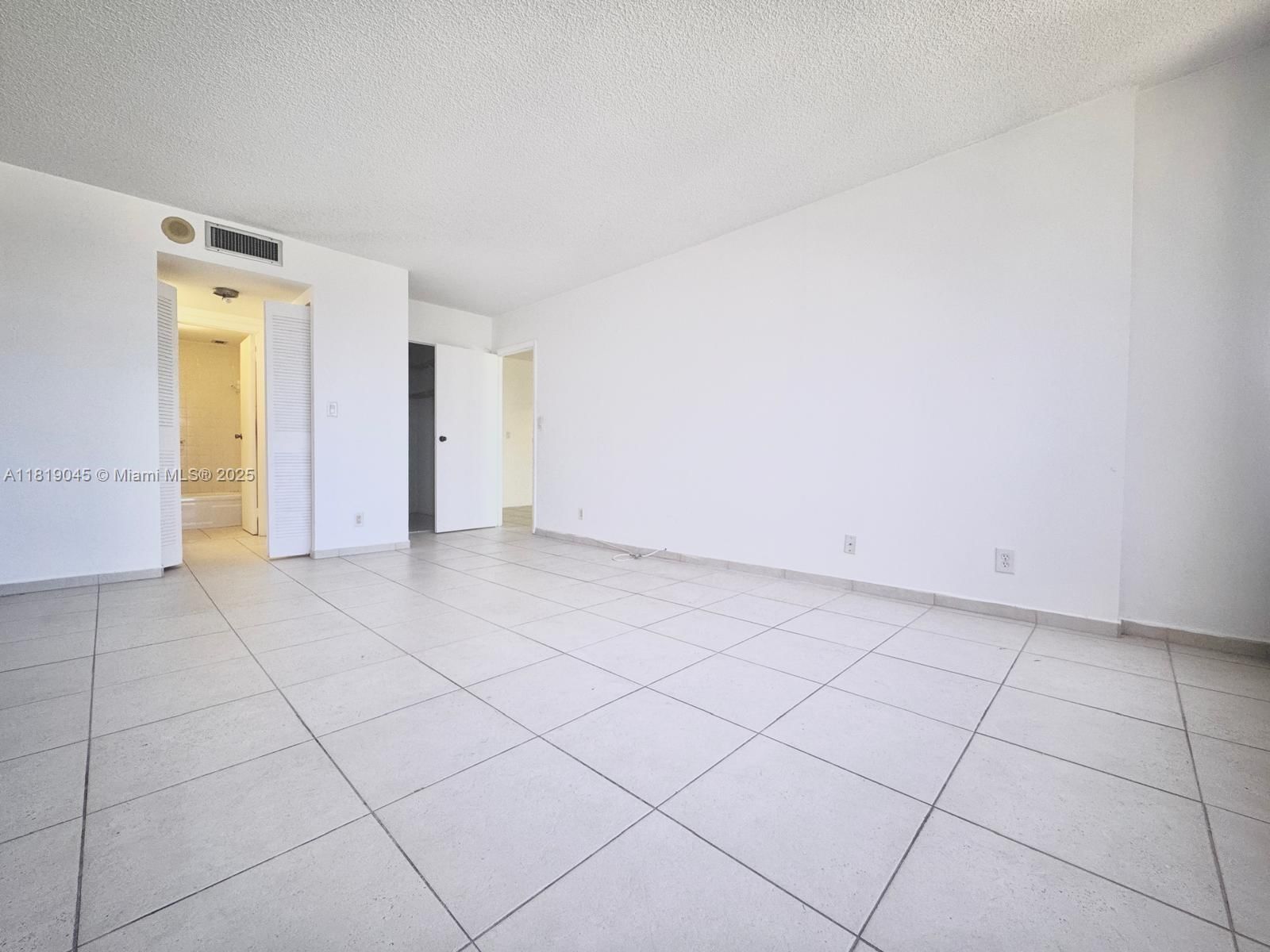 Real estate property located at 600 Three Islands Blvd #620, Broward, Olympus Condo Phase, Hallandale Beach, FL