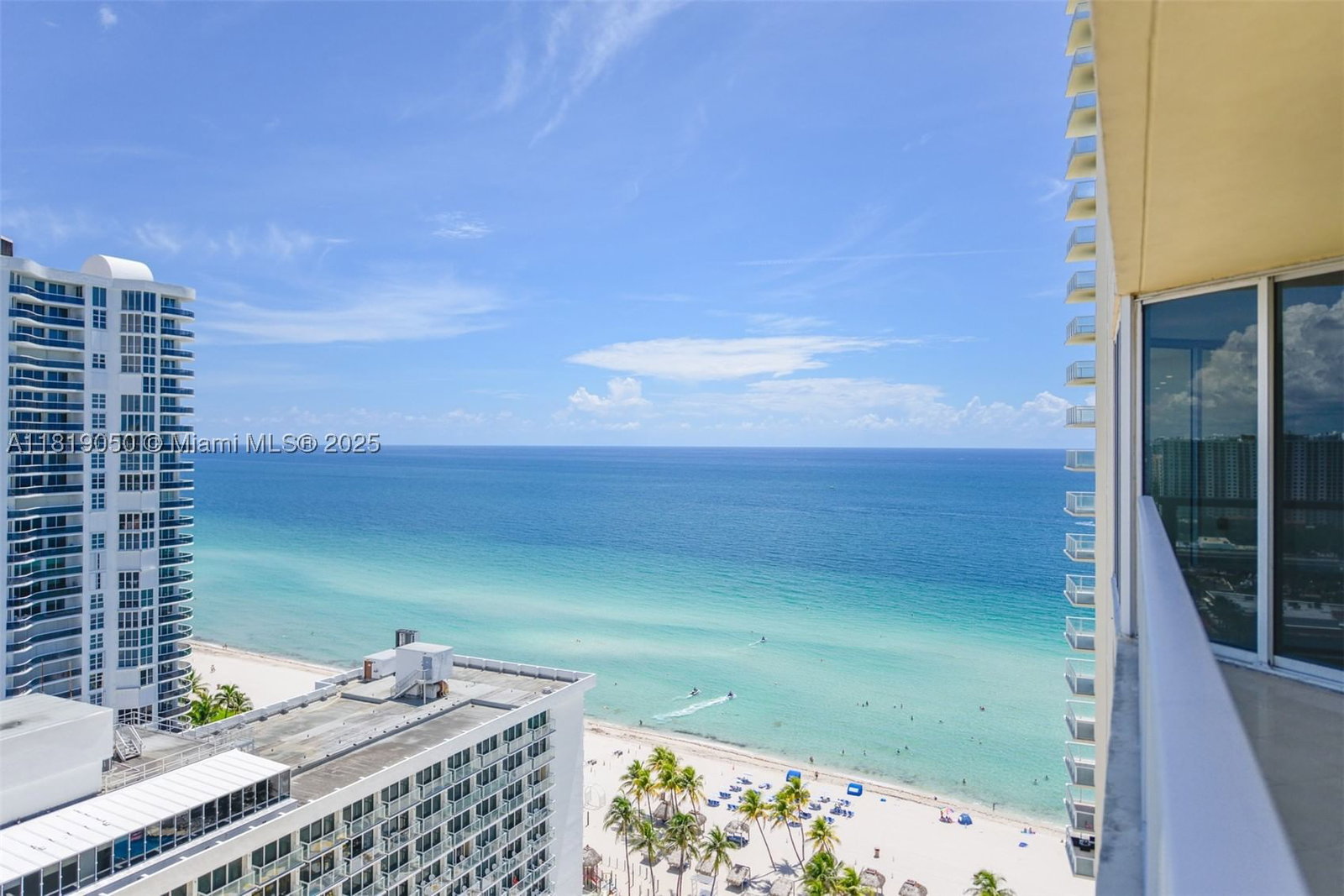 Real estate property located at 16699 Collins Ave #2107, Miami-dade, La Perla Condo, Sunny Isles Beach, FL