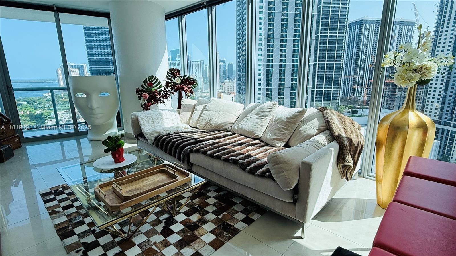 Real estate property located at 888 Biscayne Blvd #2501, Miami-dade, Marinablue Condo, Miami, FL