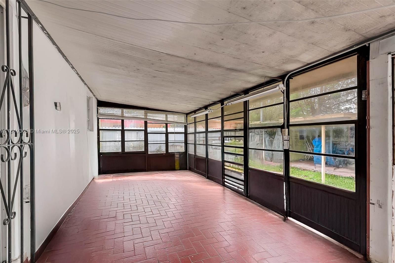 Real estate property located at 1150 69th Pl, Miami-dade, Lake View Park Sec 1, Hialeah, FL