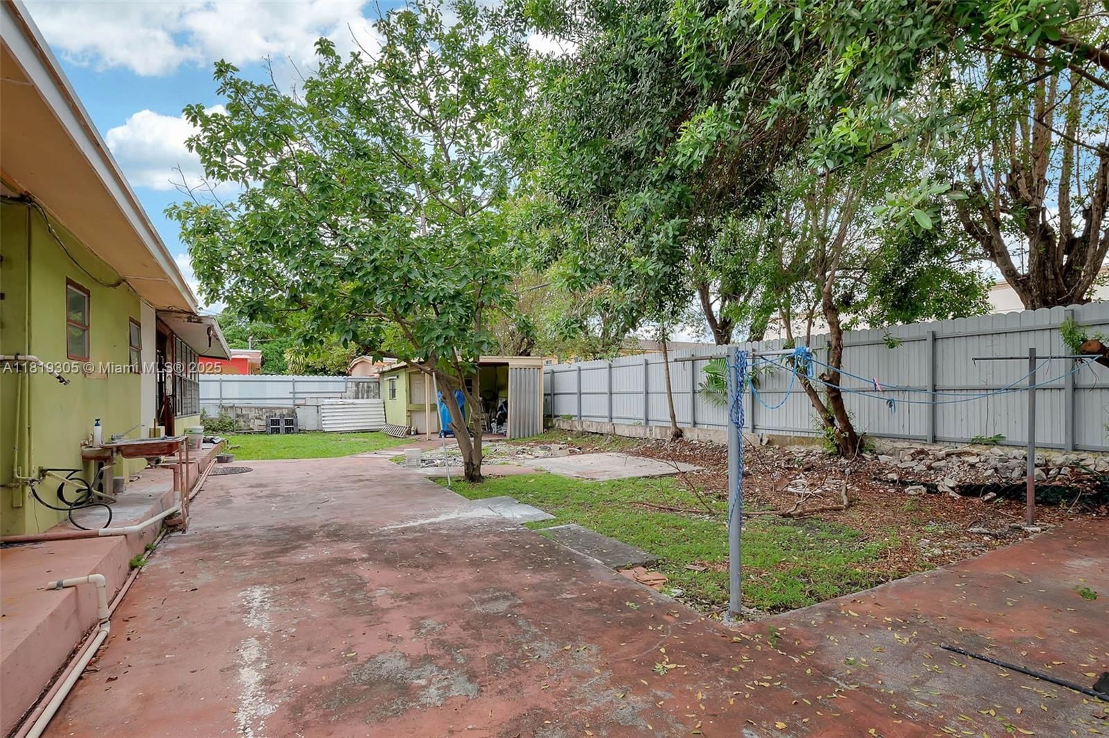 Real estate property located at 1150 69th Pl, Miami-dade, Lake View Park Sec 1, Hialeah, FL