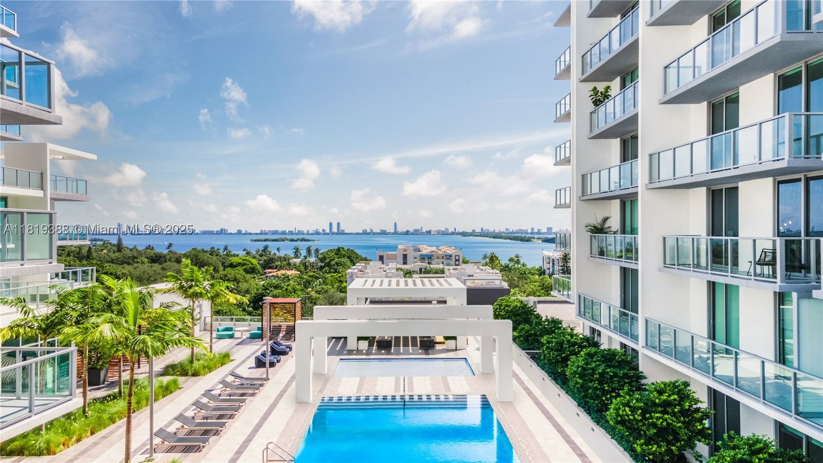 Real estate property located at 3900 Biscayne Blvd N-1011, Miami-dade, Quadro Residences, Miami, FL