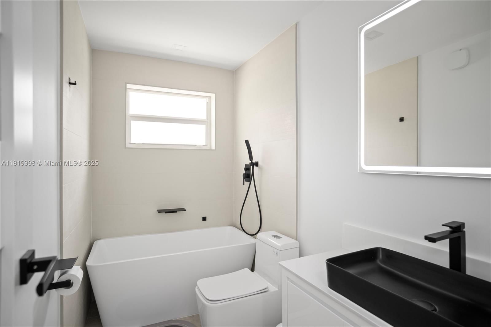 Real estate property located at 1445 195th St, Miami-dade, Norwood Hgts 2nd Addn, Miami Gardens, FL