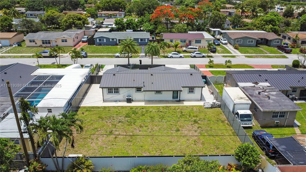Real estate property located at 1445 195th St, Miami-dade, Norwood Hgts 2nd Addn, Miami Gardens, FL
