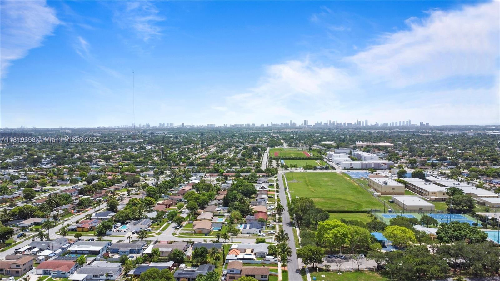 Real estate property located at 1445 195th St, Miami-dade, Norwood Hgts 2nd Addn, Miami Gardens, FL