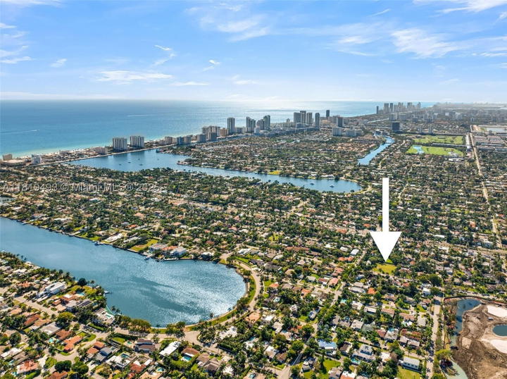 Real estate property located at 1310 Polk St, Broward, Hollywood Lakes Section, Hollywood, FL