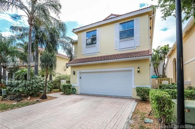 Real estate property located at 1120 Papaya St, Broward, West Lake Village Plat, Hollywood, FL