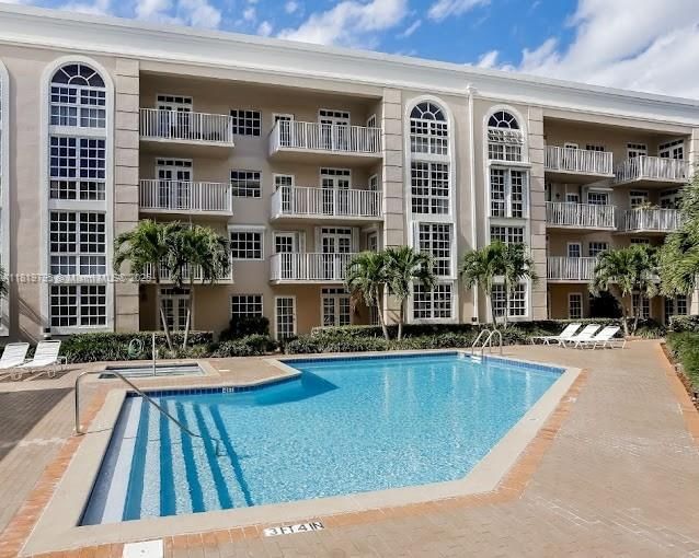 Real estate property located at 1280 Alhambra Cir #1308, Miami-dade, University Inn Condo, Coral Gables, FL