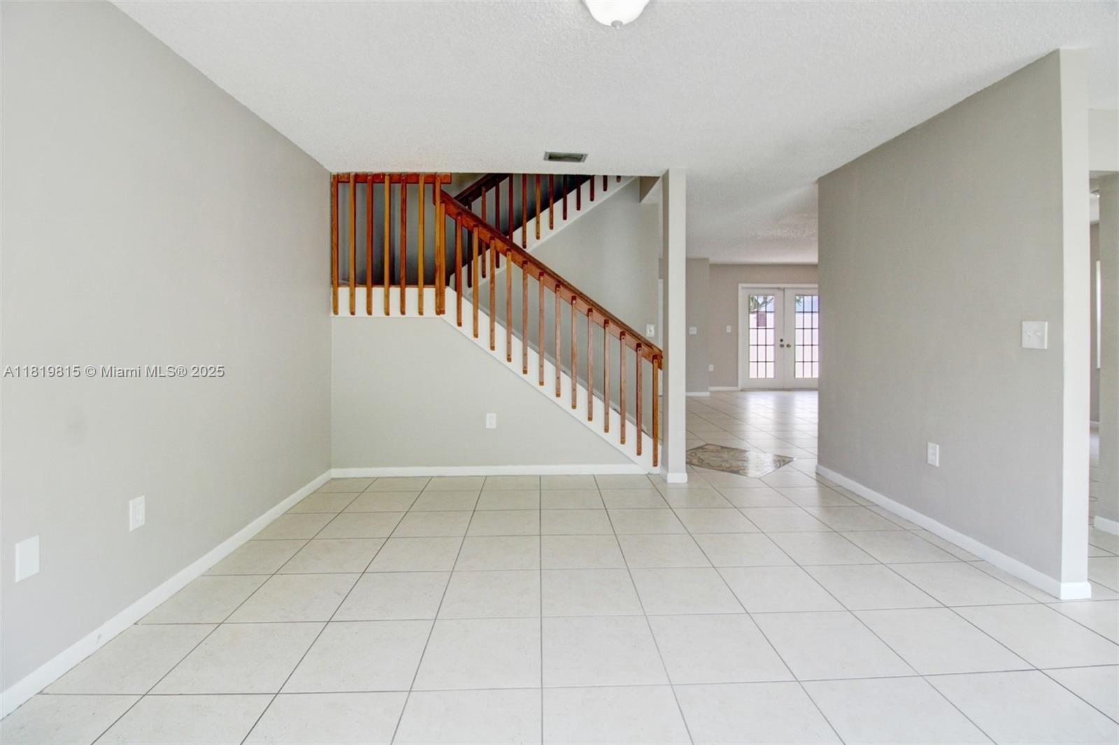 Real estate property located at 9741 12th St, Broward, Lakeside South, Pembroke Pines, FL