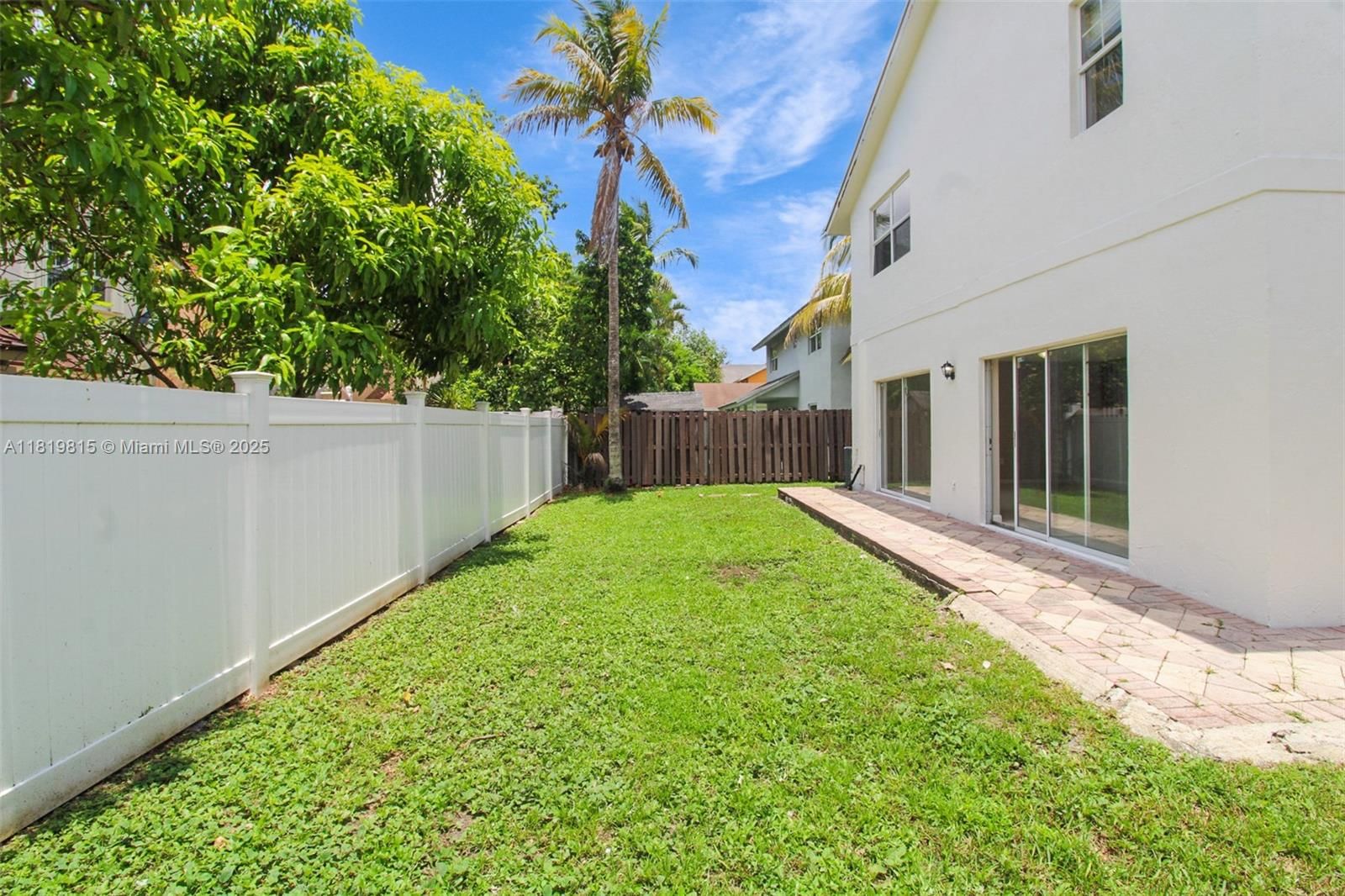 Real estate property located at 9741 12th St, Broward, Lakeside South, Pembroke Pines, FL