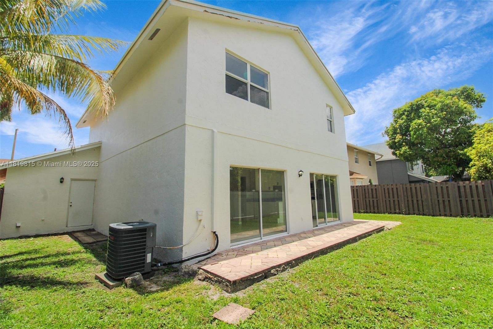 Real estate property located at 9741 12th St, Broward, Lakeside South, Pembroke Pines, FL
