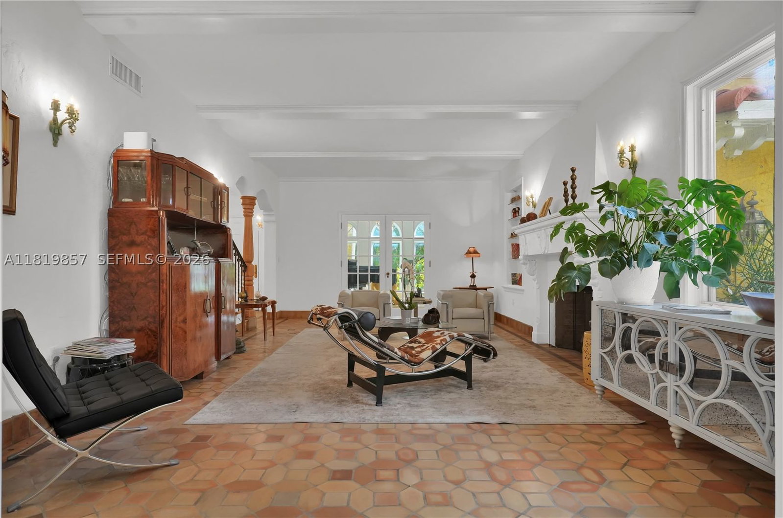 Real estate property located at 2050 Alton Rd, Miami-dade, Amd Plat Of Sunset Lake S, Miami Beach, FL
