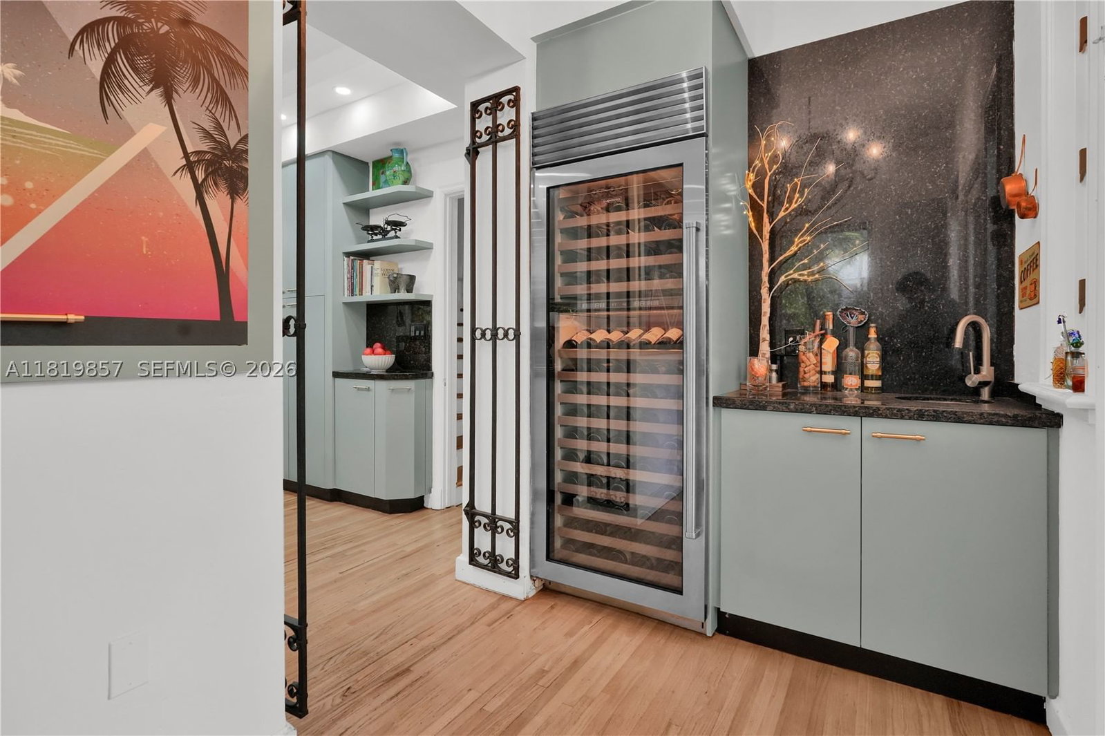 Real estate property located at 2050 Alton Rd, Miami-dade, Amd Plat Of Sunset Lake S, Miami Beach, FL