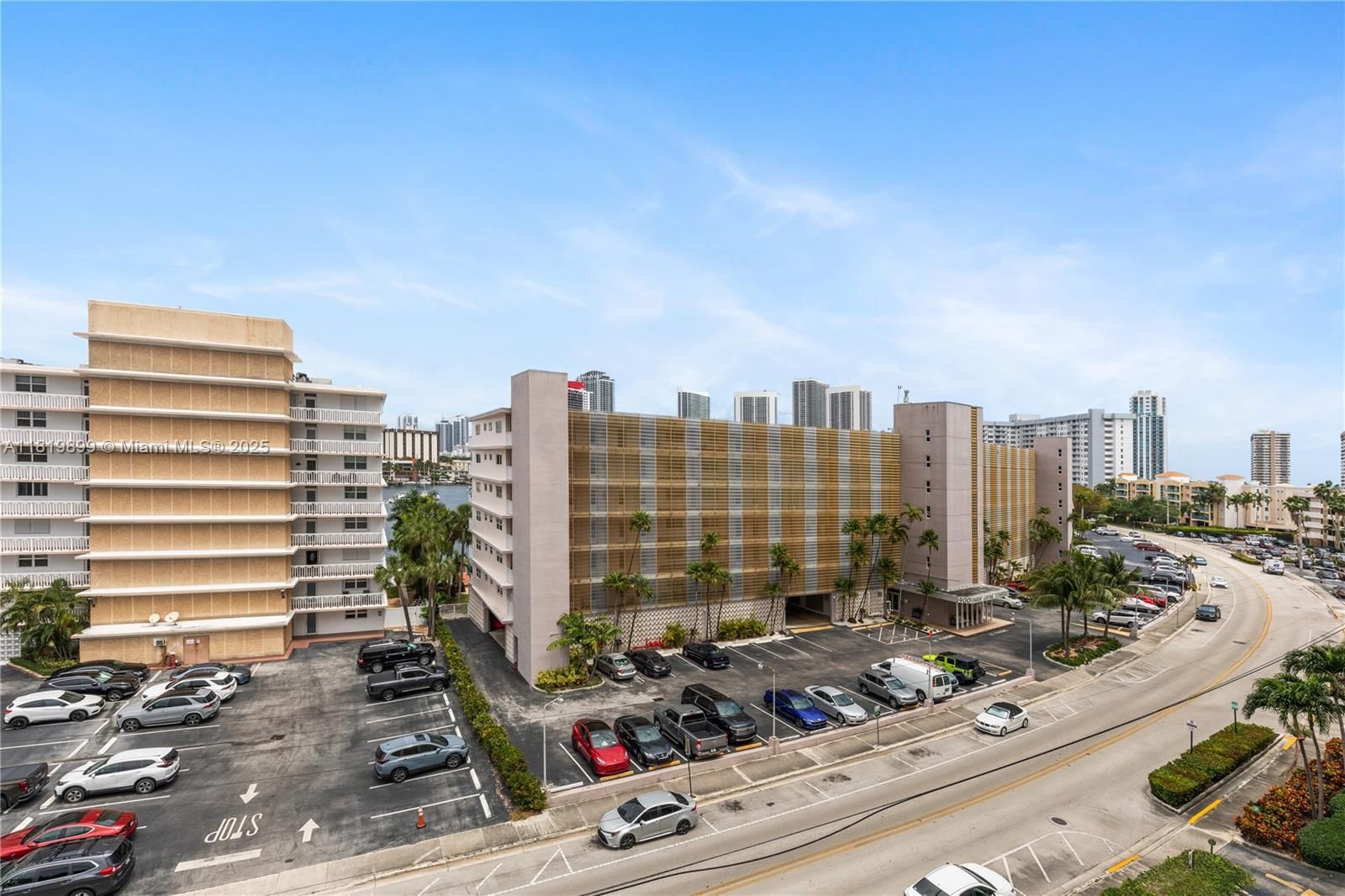 Real estate property located at 401 Golden Isles Dr #613, Broward, Ocean View Towers Condo, Hallandale Beach, FL