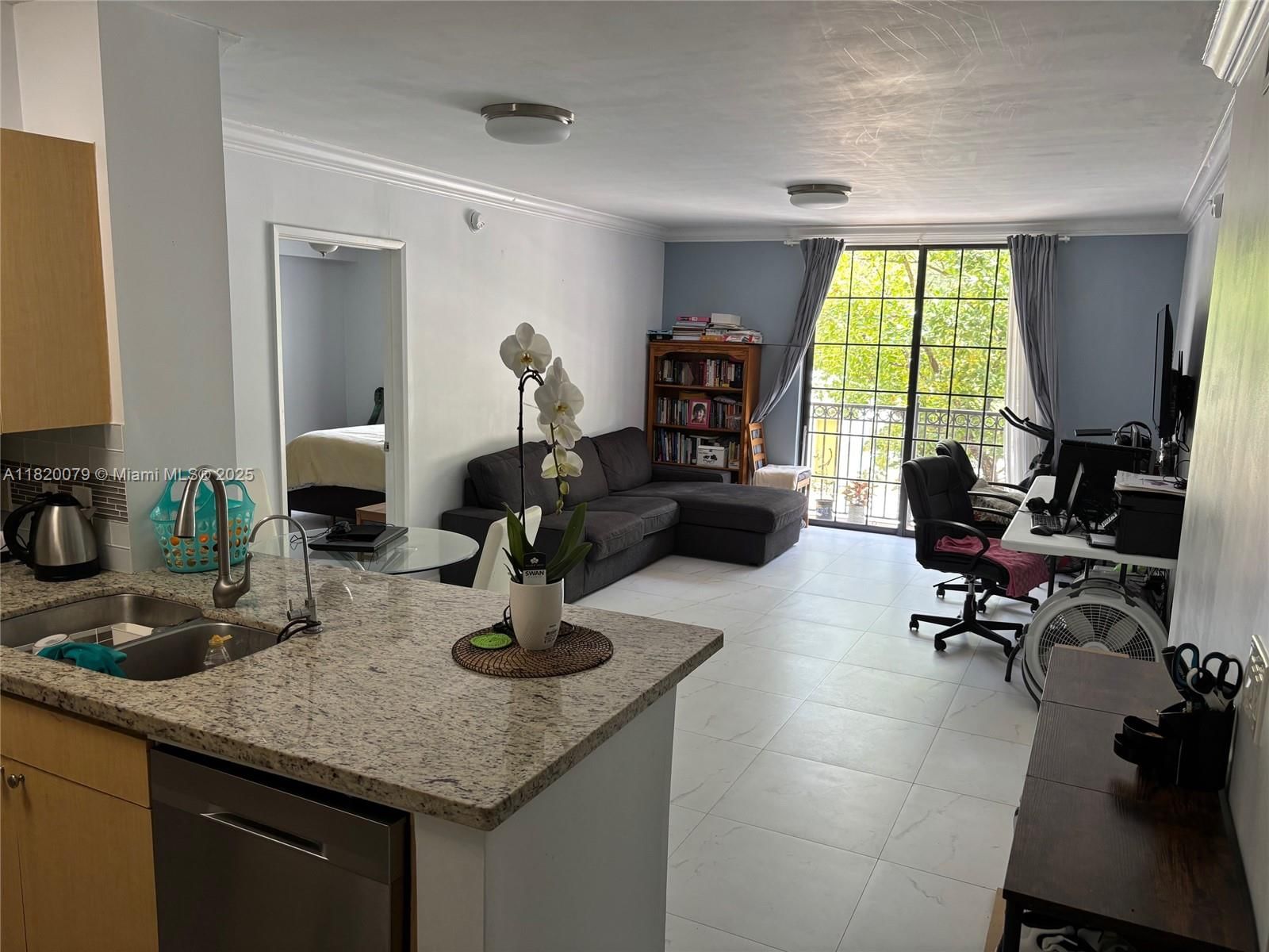 Real estate property located at 1900 Van Buren St #209B, Broward, Regent Park Condo, Hollywood, FL