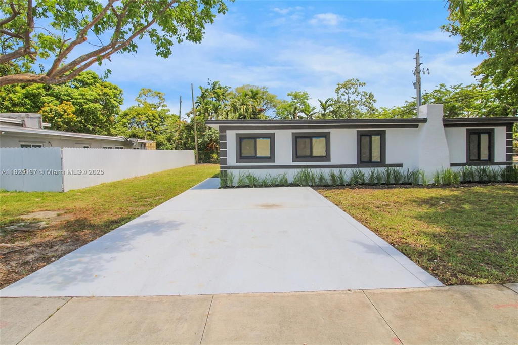 Real estate property located at 13885 5th Ave, Miami-dade, Nichols Heights Addn, North Miami, FL