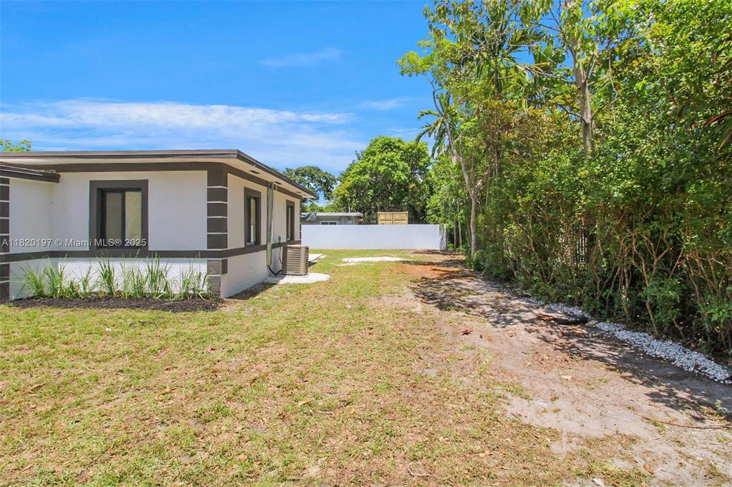 Real estate property located at 13885 5th Ave, Miami-dade, Nichols Heights Addn, North Miami, FL