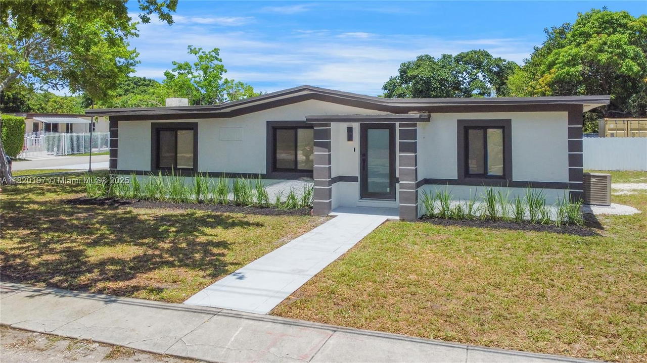 Real estate property located at 13885 5th Ave, Miami-dade, Nichols Heights Addn, North Miami, FL