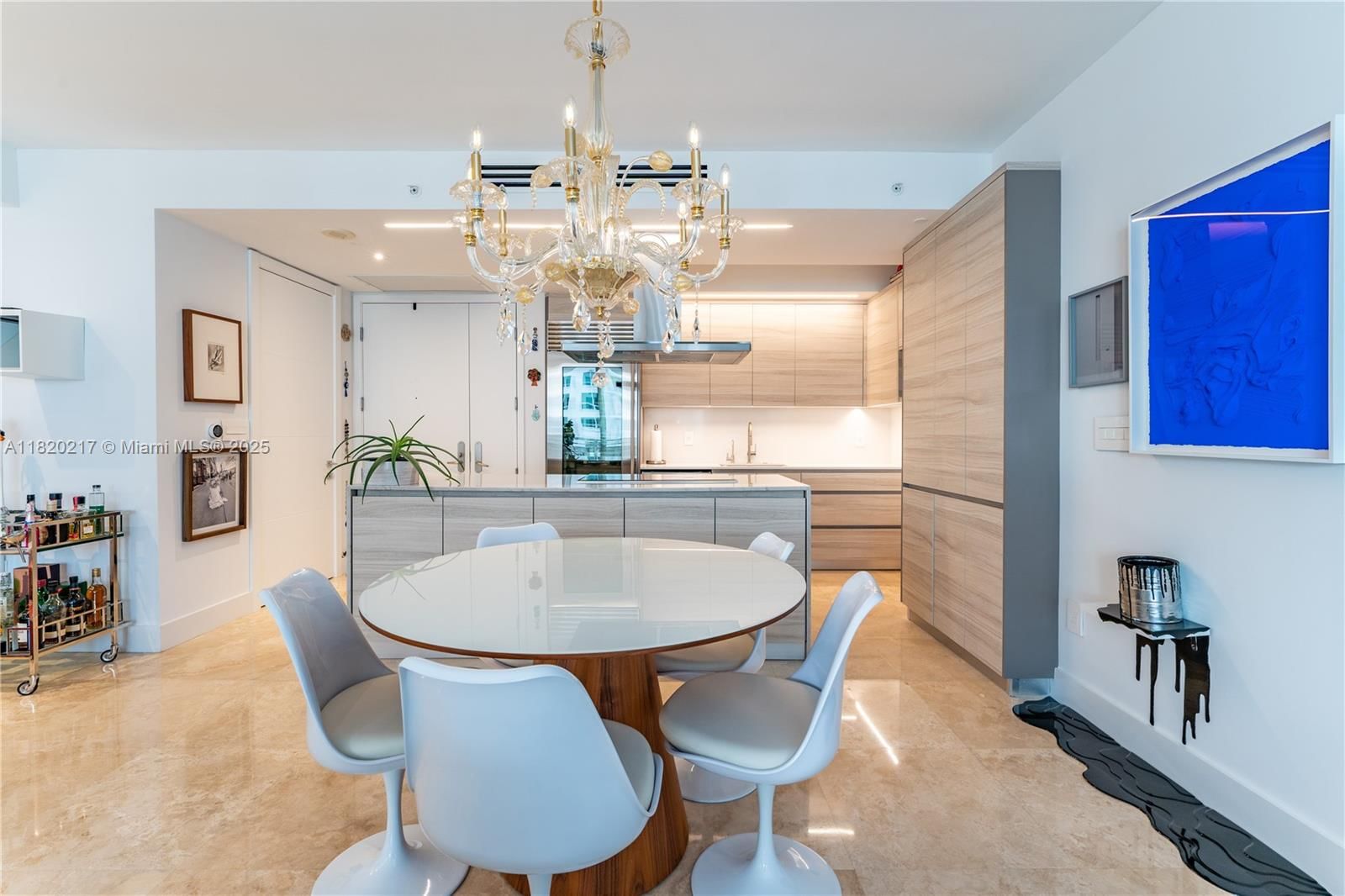 Real estate property located at 901 Brickell Key Blvd #2602, Miami-dade, Carbonell Condo, Miami, FL