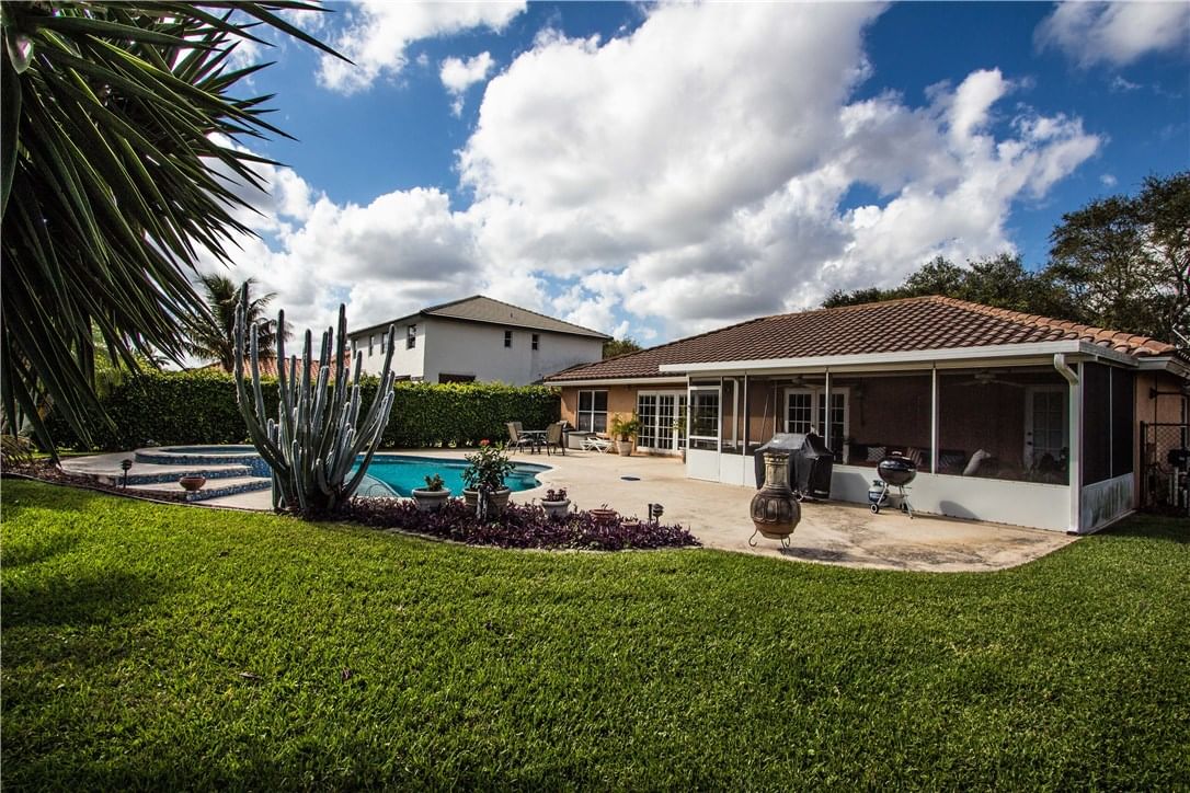 Real estate property located at 930 96th Ave, Broward, Jacaranda Parcel 215, Plantation, FL