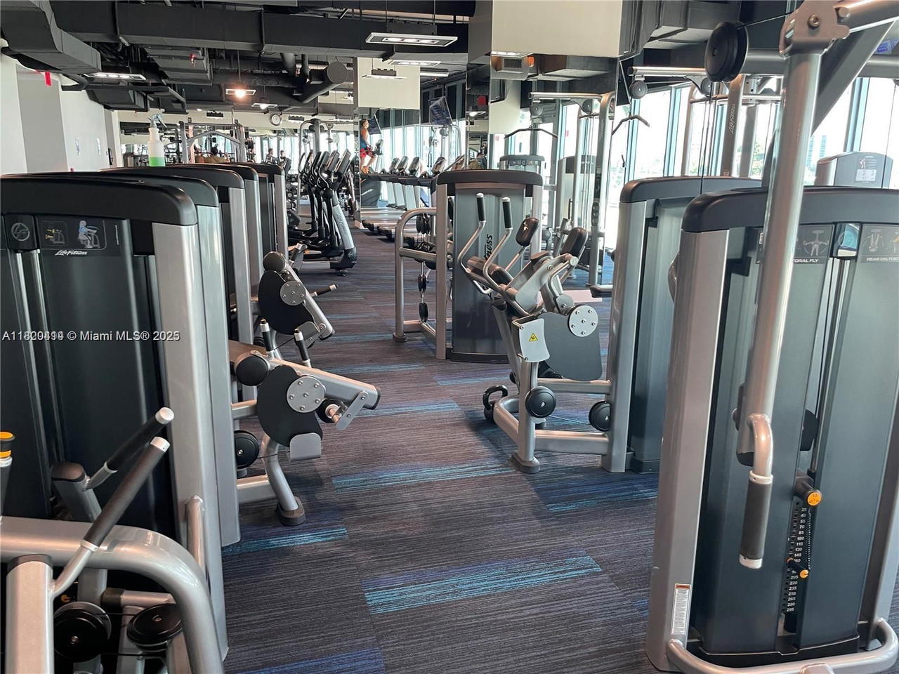 Real estate property located at 601 36th St #1504, Miami-dade, Blue Condo, Miami, FL