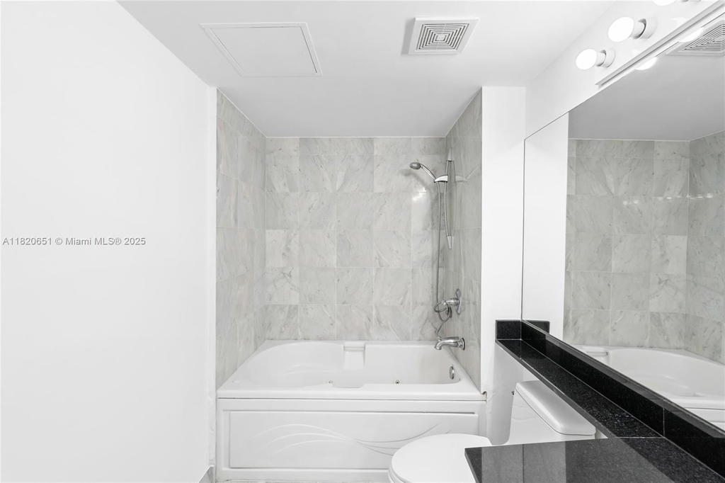 Real estate property located at 31 5th St #707, Miami-dade, Brickell On The River N T, Miami, FL