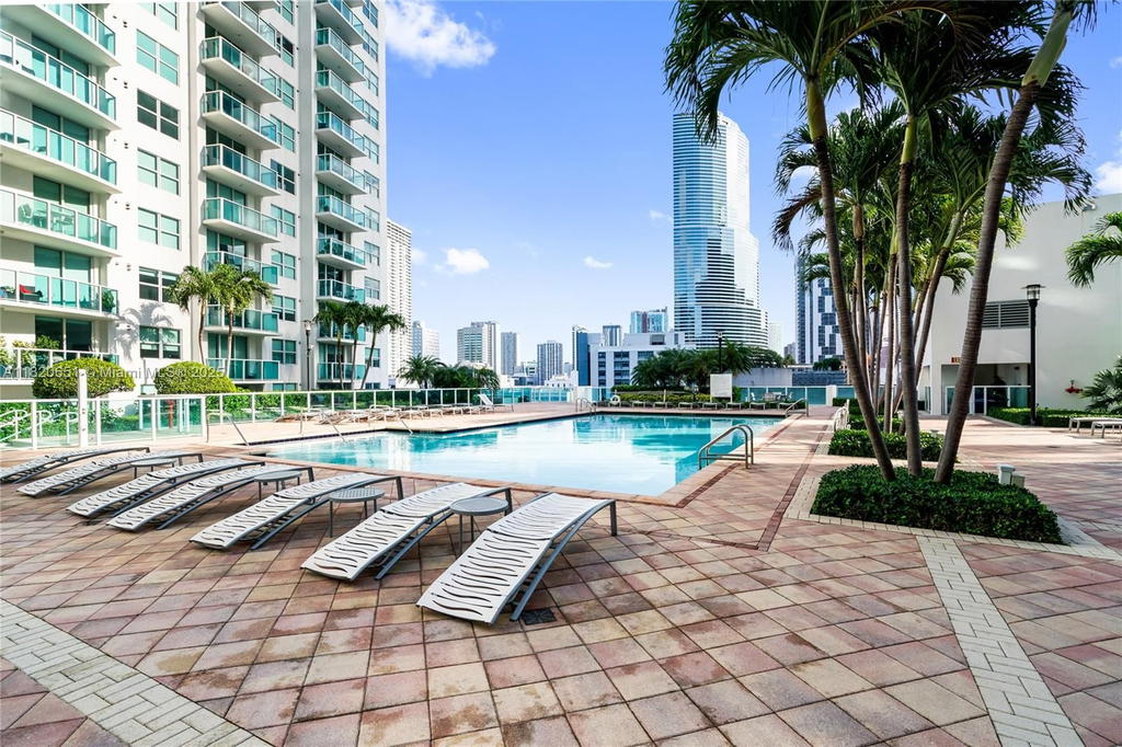 Real estate property located at 31 5th St #707, Miami-dade, Brickell On The River N T, Miami, FL