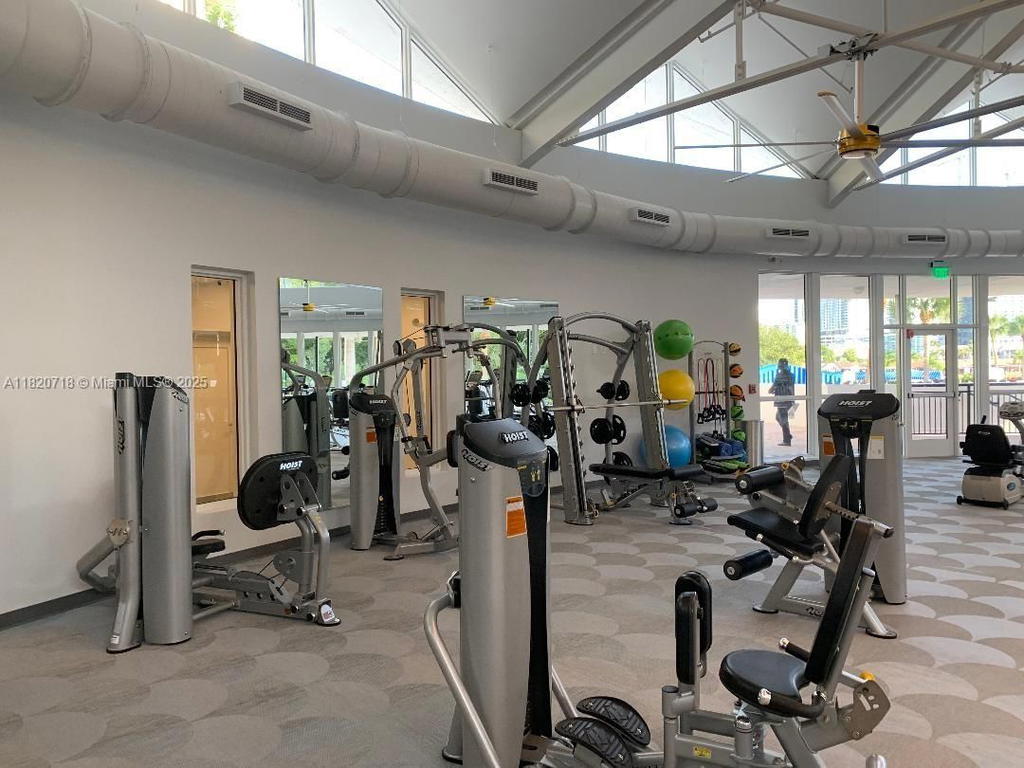 Real estate property located at 2500 PARKVIEW DRIVE #1717, Broward, Olympus Condo, Hallandale Beach, FL