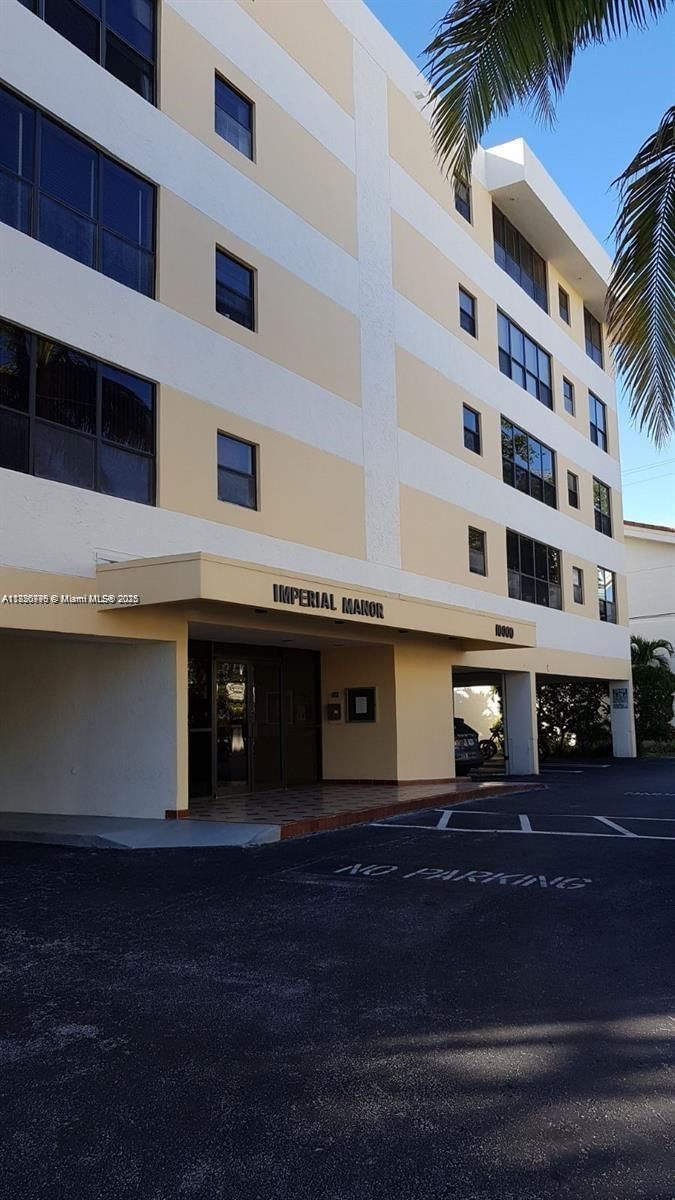Real estate property located at 10000 Bay Harbor Ter #502-A, Miami-dade, The Imperial Condo, Bay Harbor Islands, FL