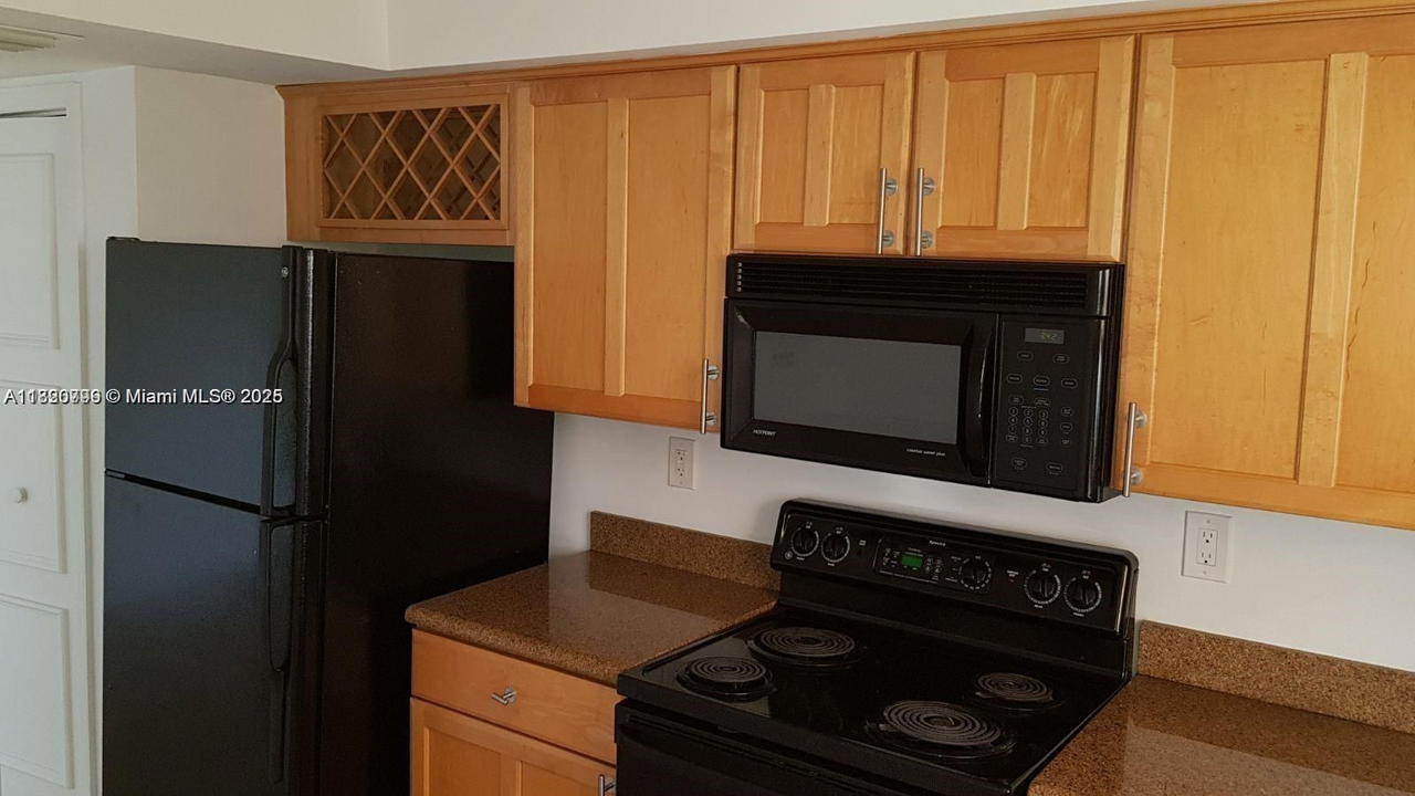 Real estate property located at 10000 Bay Harbor Ter #502-A, Miami-dade, The Imperial Condo, Bay Harbor Islands, FL