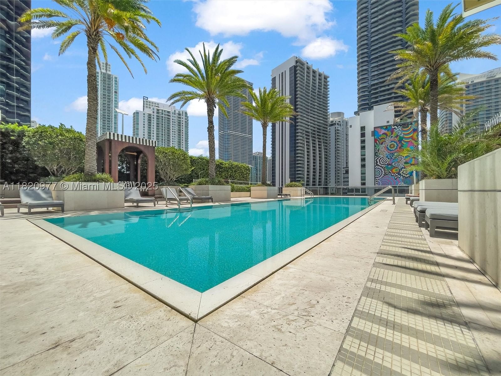 Real estate property located at 801 Miami Ave #4205, Miami-dade, 801 Sma Residences Condo, Miami, FL