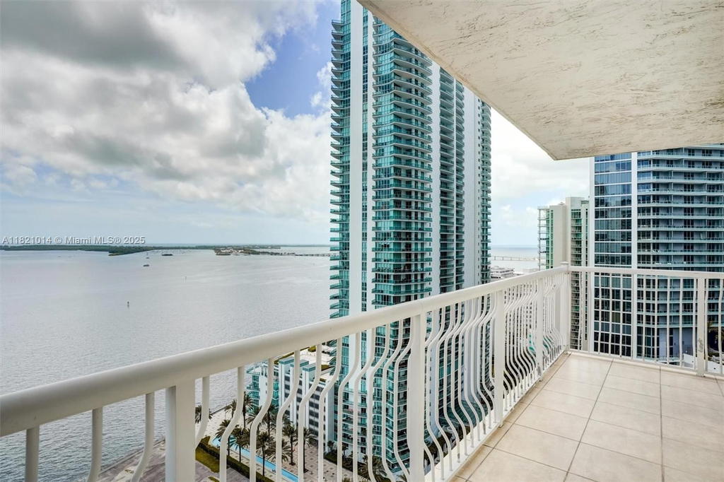 Real estate property located at 1200 Brickell Bay Dr #2501, Miami-dade, The Club At Brickell Bay, Miami, FL