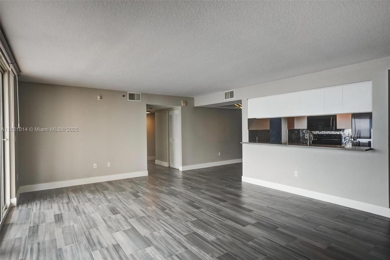 Real estate property located at 1200 Brickell Bay Dr #2501, Miami-dade, The Club At Brickell Bay, Miami, FL