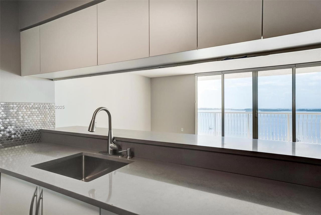 Real estate property located at 1200 Brickell Bay Dr #2501, Miami-dade, The Club At Brickell Bay, Miami, FL
