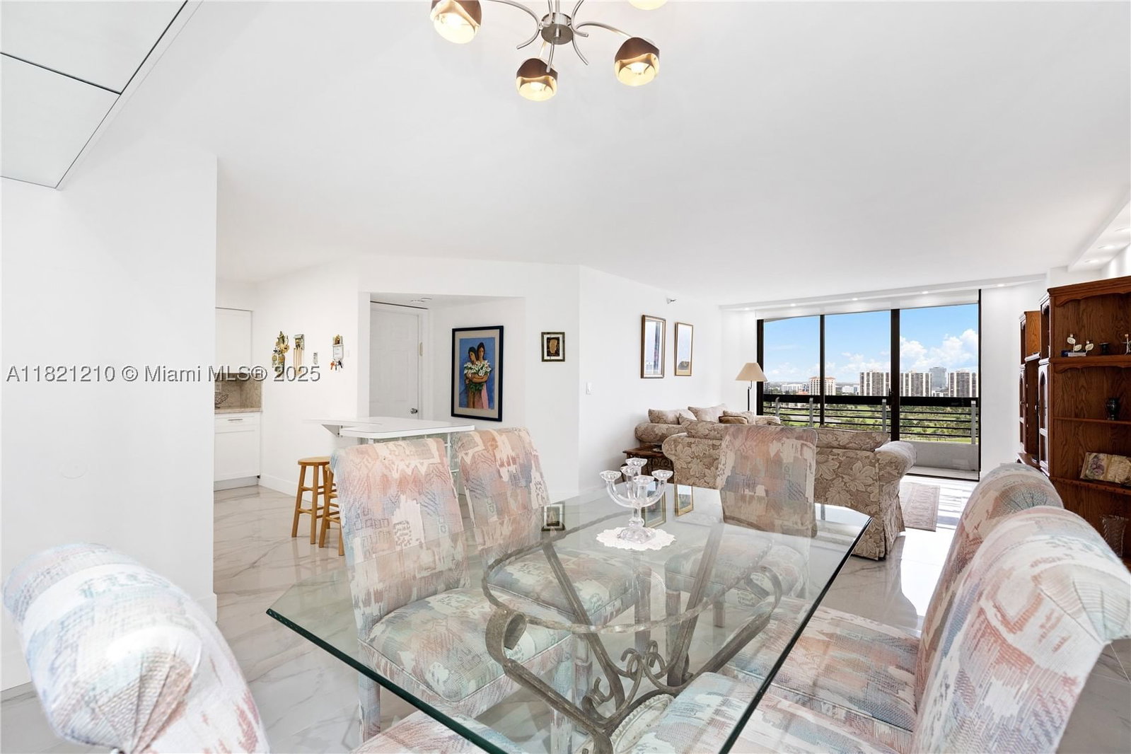 Real estate property located at 3530 Mystic Pointe Dr #2108, Miami-dade, Mystic Pointe Tower 500 C, Aventura, FL