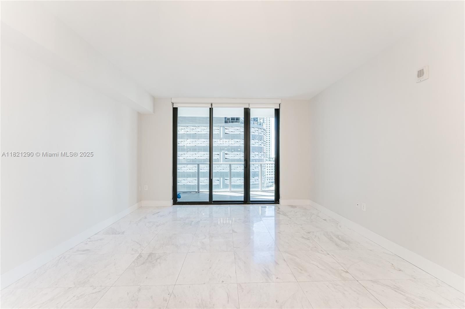 Real estate property located at 1010 Brickell Ave #1409, Miami-dade, 1010 Brickell Condo, Miami, FL