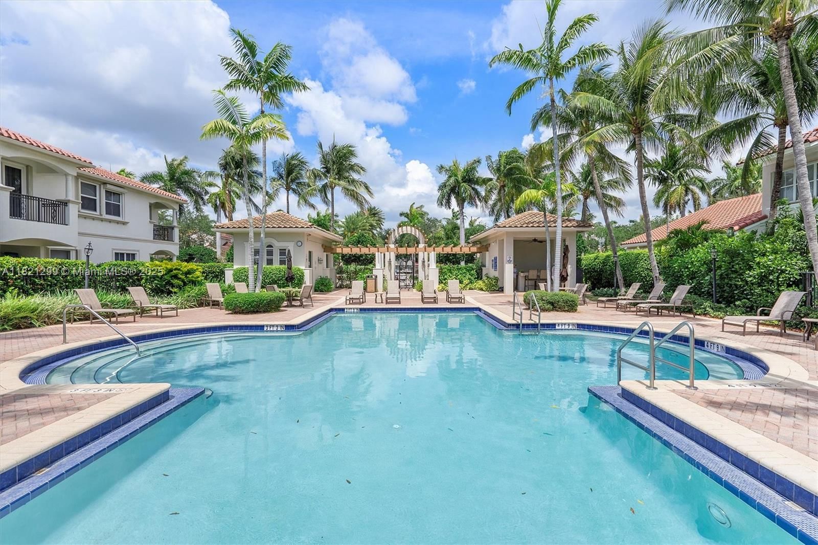 Real estate property located at 1382 Harbor Vw W, Broward, Three Islands 3rd Section, Hollywood, FL