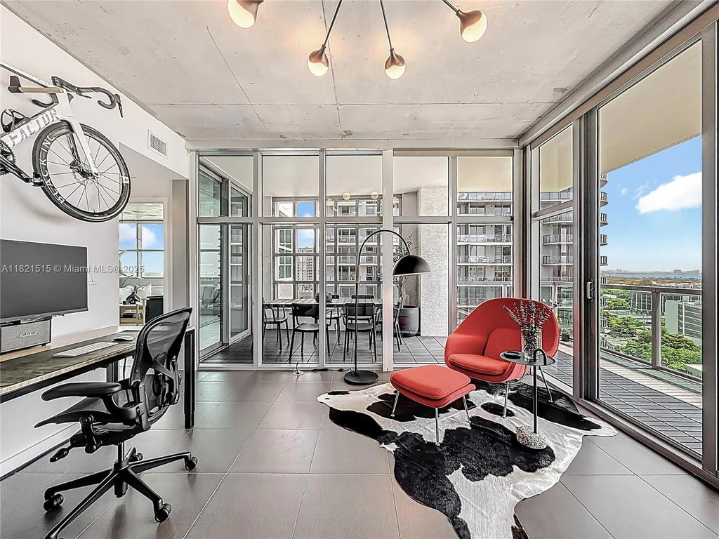 Real estate property located at 3301 1st Ave H1215, Miami-dade, Four Midtown Miami Condo, Miami, FL