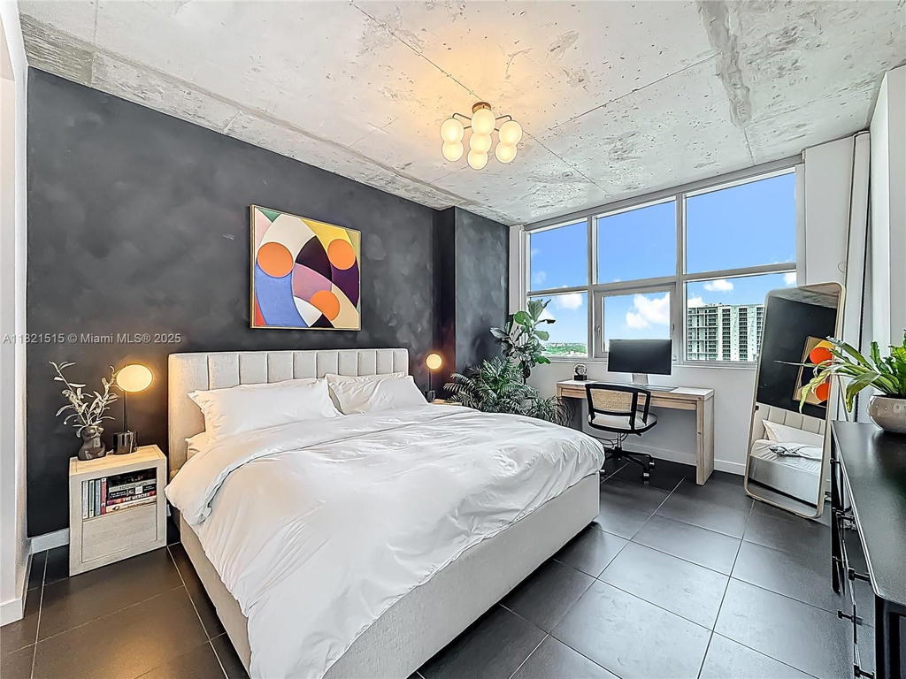 Real estate property located at 3301 1st Ave H1215, Miami-dade, Four Midtown Miami Condo, Miami, FL