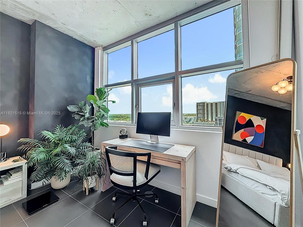 Real estate property located at 3301 1st Ave H1215, Miami-dade, Four Midtown Miami Condo, Miami, FL